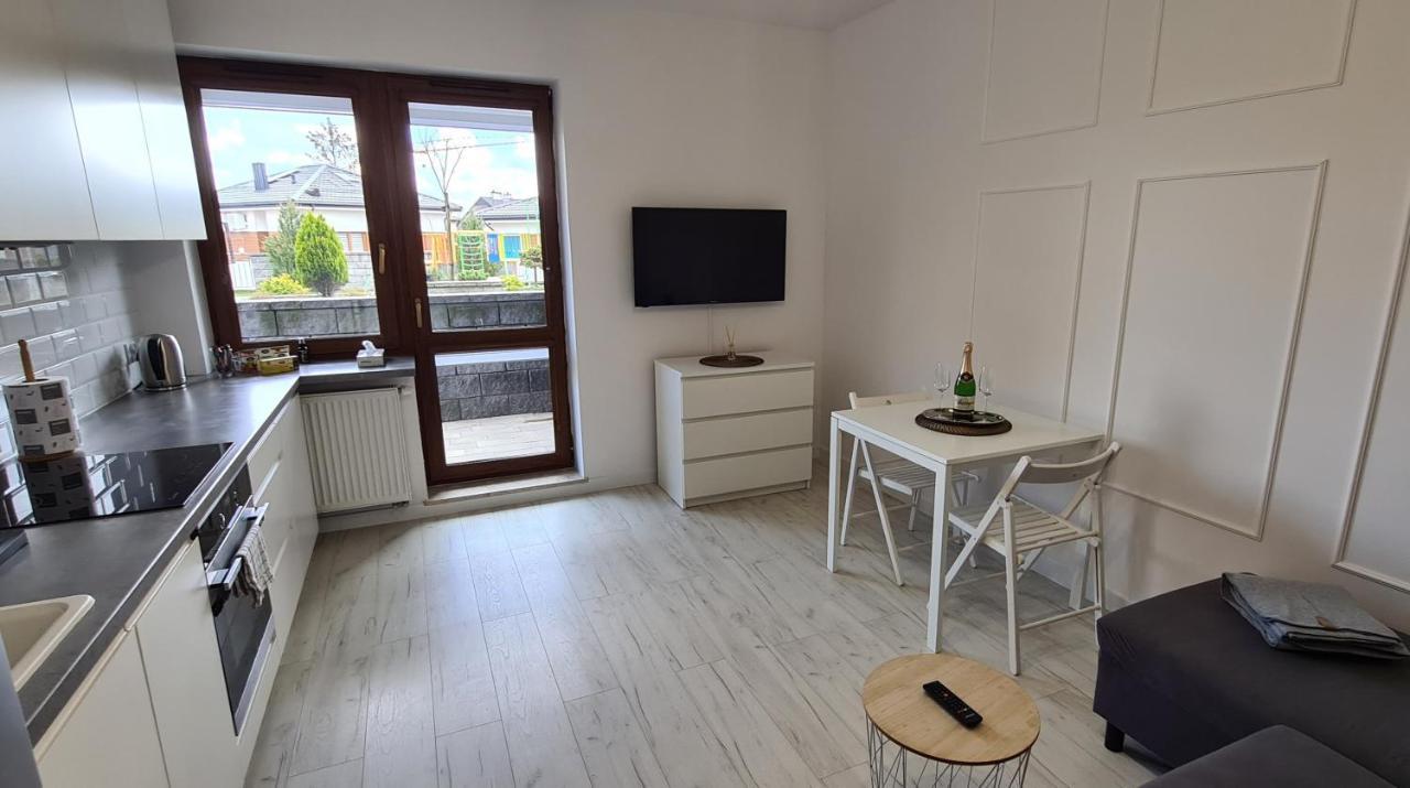 44 - Apartamenty Siedlce - Nowy Apartament W Centrum Przy Ul Czerwonego Krzyza Kültér fotó